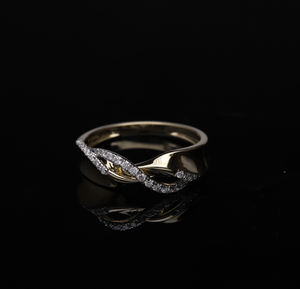 แหวนเพชรคลาสสิกชุบโรเดียมทองคำ 14K ดีไซน์เกลียวประดับเพชรธรรมชาติแบบฝังเพชรเรียงซ้อน - Product Image 3