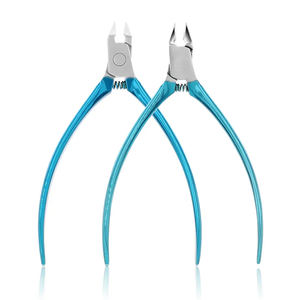 Pinzas para cutículas de acero inoxidable, precio al por mayor, hoja curva extremadamente afilada para un fácil agarre, cuidado de las uñas, producto personalizado - Product Image 1