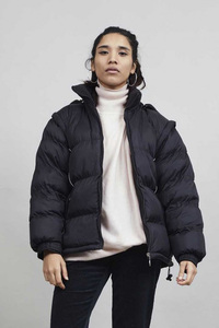 Vestes matelassées en duvet personnalisées Manteau à capuche élégant de haute qualité avec un bon tissu tricoté à coudre - Product Image 3