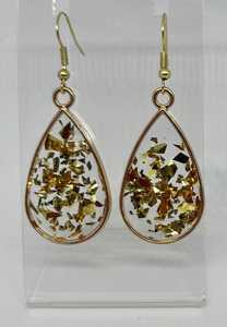 Pendientes colgantes de resina acrílica con estilo para mujeres y niñas, joyería de moda ligera con patrón de modelo único - Product Image 3