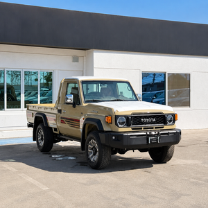 Meilleure Offre LandCruisers LC79 Simple Cabine LX 4.0L Diesel AT 2025 Parfait État Propre Excellent État Prêt à l'Exportation - Product Image 1
