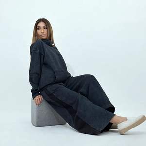 Ensemble pantalon évasé et sweat-shirt unisexe personnalisé, tissu en molleton de coton de haute qualité et service OEM - Product Image 4