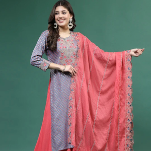 Ensembles Kurta Sharara Dupatta en rayonne grise à col en V pour femmes, vente en gros, meilleure qualité, vêtements ethniques - Product Image 1