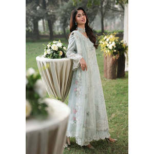 Conjunto de Traje de Mujer Sardinia Tales of Petals Luxury Lawn, Ondas del Océano TC-1554 - Product Image 4