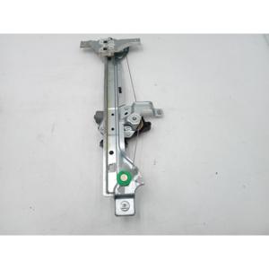 ชุดกลไกปรับกระจกหลังขวา PEUGEOT 3008 ซีรีส์ (09>16) รุ่น 9682808680 - Product Image 5