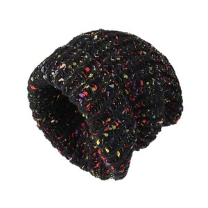 Bonnet Jacquard avec logo personnalisé imprimé sur toute la surface Y2K Bonnet en tricot sans manchette Casquette crâne d'hiver Fabriqué pour le voyage Vente en gros - Product Image 5