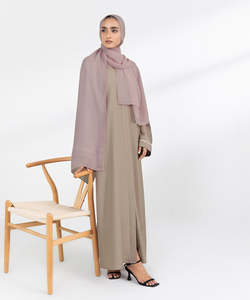 Abayas pour femmes à séchage rapide et respirantes, manches longues, qualité supérieure, vente en gros d'abayas pour femmes musulmanes en couleur unie, services OEM - Product Image 4