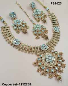 ENSEMBLE DE BIJOUX INDIENS TRADITIONNELS ET À LA MODE EN CUIVRE ENSEMBLE DE BIJOUX DE MARIAGE POUR FEMMES BOUCLES D'OREILLES ET COLLIER - Product Image 2