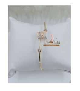 Diamond Women Kada With 18 Karat <b>Gold</b> Bracelet With Premium Craft Design Blending Classic Beauty And Contemporary Fashion - Product Image 4