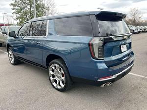 New /USED BLUE 2026 CHE VROLET SUBURAN LT 360 Rear Camera 31-40T Load Capacity Emission Diesel /GAS Automatic FOR SALE - Product Image 6