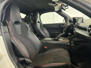 UTILISÉ LHD/RHD 2017 FIAT 124 SPIDER ELABORAZIONE ABARTH RWD - Product Image 5