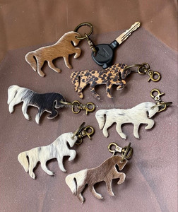 Llaveros de cuero de vaca para mujer, llaveros bonitos de cuero, accesorios - Product Image 3