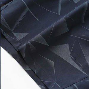 กางเกงขาสั้นออกกำลังกายในยิมของผู้ชายแห้งเร็วขนาดพิเศษกางเกงขาสั้นตาข่ายชายหาดฟิตเนส - Product Image 2