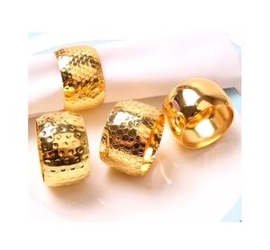 Accessoires de dîner de mariage faits à la main rond de serviette en métal doré pour décoration de table d'anniversaire porte-serviettes - Product Image 1