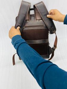 Mochila de Cuero de Primera Calidad para Hombre, Mochila de Viaje Unisex con Cierre de Cremallera, Forro de Poliéster, en Oferta - Product Image 2