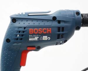 Taladro Rotatorio Profesional con Cable GBM 6 RE con Portabrocas sin Llave de Alta Velocidad y Precisión para Perforar Agujeros Pequeños con Eficiencia - Product Image 6