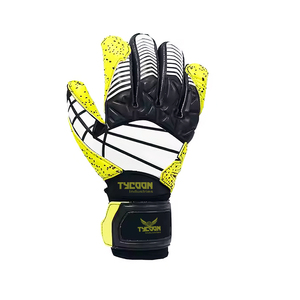 High Quality Premium Light Weight Best Design Custom Selling Goal Keeper Gloves For Men And Women Practice Goalkeeper Gloves Oem - Product Image 3