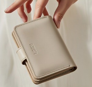 Portefeuille en cuir de luxe beauté intemporelle sac à main court en cuir gracieux luxe pour femme disponible au meilleur prix - Product Image 3