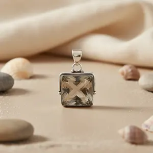 Pendentif carré en argent 925 fait main pour femme avec quartz fumé et placage rhodié or rose, style religieux, cadeau idéal pour les bijoux - Product Image 2