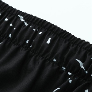 กางเกงกีฬาขาสั้นสีดำสำหรับผู้ชายกางเกงขาสั้นออกกำลังกายวิ่งระบายอากาศได้ดีน้ำหนักเบา5นิ้ว - Product Image 6