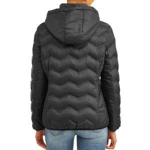Chaqueta acolchada de mujer de talla grande con logotipo personalizado OEM de alta calidad con forro de nailon transpirable Estampado de diseño personalizado para invierno - Product Image 3