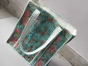 Sac fourre-tout en coton matelassé imprimé à la main en Inde, doublé, avec motif de jungle brodé, sac à main pour femme, sac à bandoulière, été - Product Image 2