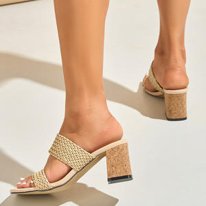 Chaussures de mariée à talons hauts en dentelle blanche pour soirée, escarpins de soirée à strass pour mariage - Product Image 2