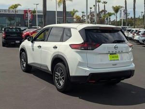 2024 Nissan Rogue S FWD certificado limpio y bastante usado RHD/LHD caja de cambios automática izquierda cuero oscuro Turbo eléctrico ACC - Product Image 2