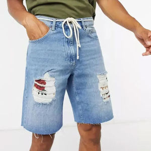 Ropa de calle de verano 2025, pantalones cortos de mezclilla desgastados de alta calidad con parche bordado, pantalones cortos holgados de mezclilla para hombre, pantalones cortos con logotipo bordado personalizado - Product Image 1