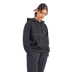 Sudadera con Capucha Premium para Mujer, Estilo Urbano, Oversize, con Puños de Punto Acanalado, Capucha Ajustable y Bolsillo Canguro - Product Image 5