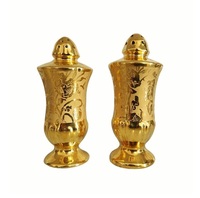 Service salière et poivrière en laiton antique robuste, parfait pour les restaurants ethniques et les repas traditionnels à la maison