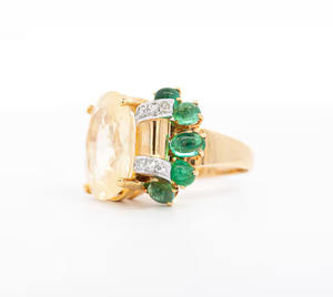 Bague en diamant Moissanite ovale avec saphir jaune et émeraude Bague en or massif pour bijoux de mode pour femmes - Product Image 2