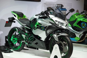 Meilleure Moto Électrique Sportive Kawasaki Ninja Z en Stock - Product Image 2