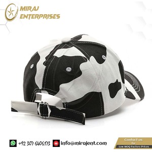 กีฬากลางแจ้งหมวกStreetwearน่ารักคู่เบสบอลหมวกGorrasฤดูร้อนสีดําสีขาววัวพิมพ์Hip Hopหมวกสําหรับผู้ชายผู้หญิง