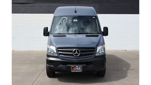 รถตู้บรรทุกสินค้า Mercedes-Benz Sprinter ปี 2018 สภาพดี ใช้งานน้อย - Product Image 2