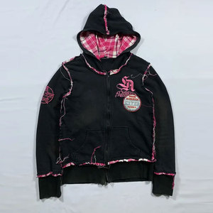 Sudadera con Capucha para Hombre con Bordado Tackle Twill y Tela Desgastada, Sudadera con Capucha Bordada con Gráficos Desgastados para Hombre - Product Image 1