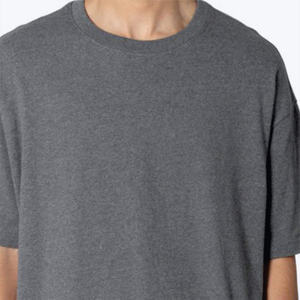 Camiseta de hombre Wide Flex Ringer con ajuste elástico y tela de algodón suave para uso diario de entrenamiento y moda callejera - Product Image 4