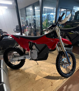 Vélos tout-terrain électriques 2025 X 80HP, couleur rouge, qualité industrielle, support ODM personnalisé, garantie de 3 ans - Product Image 3