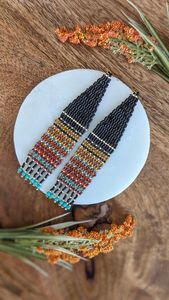 Pendientes étnicos indios de alta calidad con cuentas para mujer, Pendientes colgantes de diamantes con diseño de mariposa, cuentas de vidrio de HF CRAFTS - Product Image 4