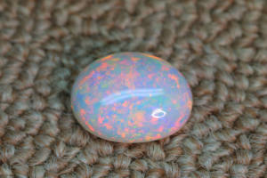 Belle grande taille pierre précieuse opale éthiopienne Cabochon d'opale en vrac gemmes Base blanche opale éthiopienne multi pierre de feu pour bijoux - Product Image 2