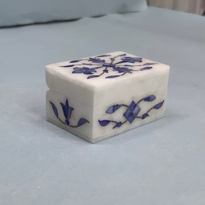 Boîte à bijoux en marbre bleu moderne avec motif floral et forme carrée | Solution de stockage et de cadeau élégante en gros - Product Image 1