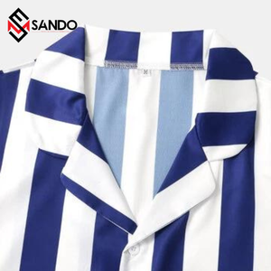 ชุดสั้นผ้าซาตินของผู้ชาย,ชุดสั้นสองชิ้นแบบลำลองโลโก้แบบกำหนดเองสำหรับฤดูร้อน - Product Image 4