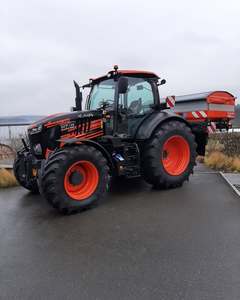 รถแทรกเตอร์ Kubota มือสองจากญี่ปุ่น Kubota 95hp มีกระท่อมหรือเชือกในราคาที่ต่ำมาก
