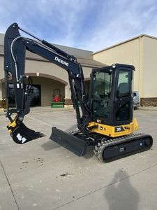 รถขุดขนาดเล็ก John Deere รุ่น 35P มือสอง/ใหม่ สภาพดีเยี่ยม แรงบิดสูง รับประกัน 3 ปี เครื่องยนต์ Kubota - Product Image 2