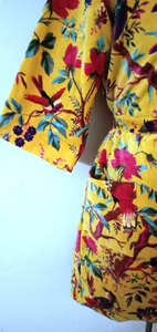 ชุดเดรสกิโมโนพิมพ์ลายนกทำจากผ้าฝ้ายกำมะหยี่สีเหลืองของขวัญที่สมบูรณ์แบบจากผู้ส่งออกอินเดีย - Product Image 2