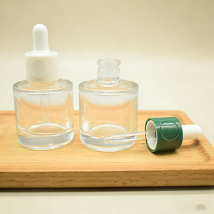 Flacone Contagocce in Vetro Trasparente da 30ml con Tappo Verde, Bottiglia Vuota per Cosmetici, Oli Essenziali, Profumi e Prodotti per la Cura della Pelle - Product Image 4