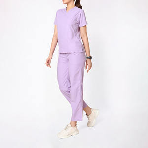 Combinaisons médicales en gros, uniformes d'infirmière et de médecin, tailles plus grandes, blouses pour femmes, couleur personnalisée, fabriqué au Pakistan - Product Image 1