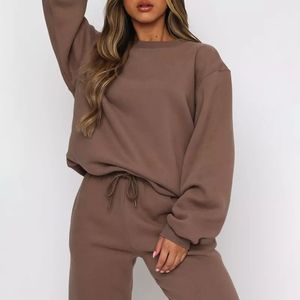 ชุดวอร์มสองชิ้นสำหรับผู้หญิงชุดวิ่งแนววินเทจแบบปรับแต่งได้ชุดเสื้อผ้าแบบมีฮู้ดและกางเกงแบบเรียงซ้อน - Product Image 2