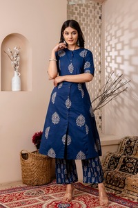 Women Pure Cotton Printed Front Slit <strong>Straight</strong> <strong>Kurta</strong> and <strong>Pant</strong> Set Office Wear <strong>Kurta</strong> Set for Womens - Product Image 5