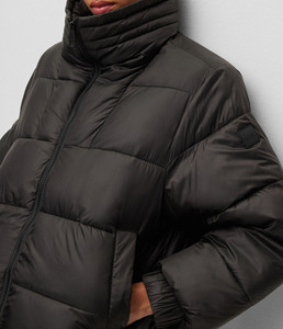 Veste matelassée longue à capuche pour femme pour l'hiver Chaude et moelleuse Remplissage en coton Fabrication directe Veste matelassée pour femme - Product Image 3